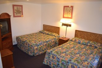 Comfort Inn Santa Cruz - Double Queen Beds