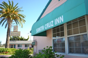 Comfort Inn Santa Cruz - Santa Cruz Inn Entrance